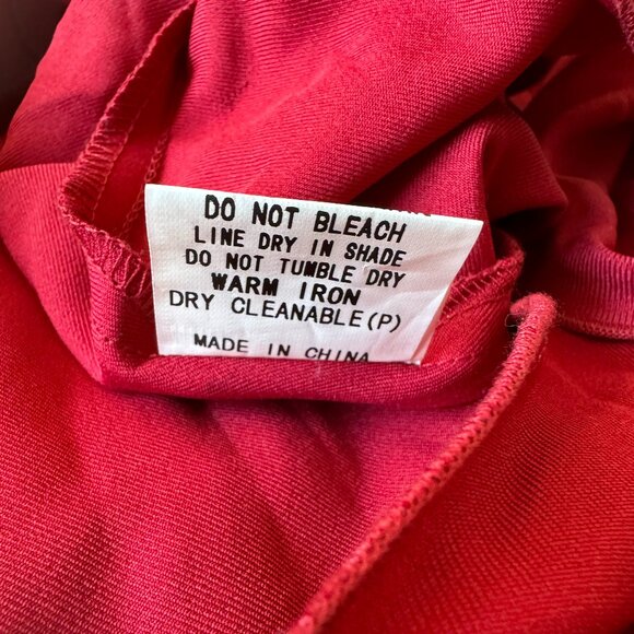 NWT, Showpo. Women's Bubbly Layered Mini Dress with Straps, Color Red, Size 10 - Picture 13 of 13